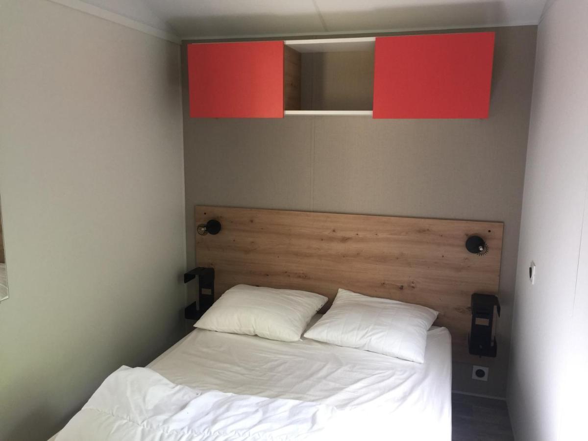 Camping De La Bonnette Caylus Екстер'єр фото