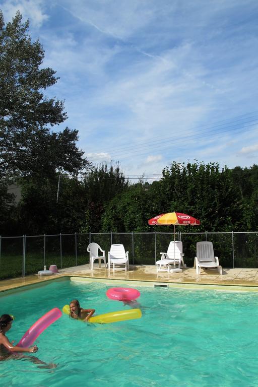 Camping De La Bonnette Caylus Екстер'єр фото